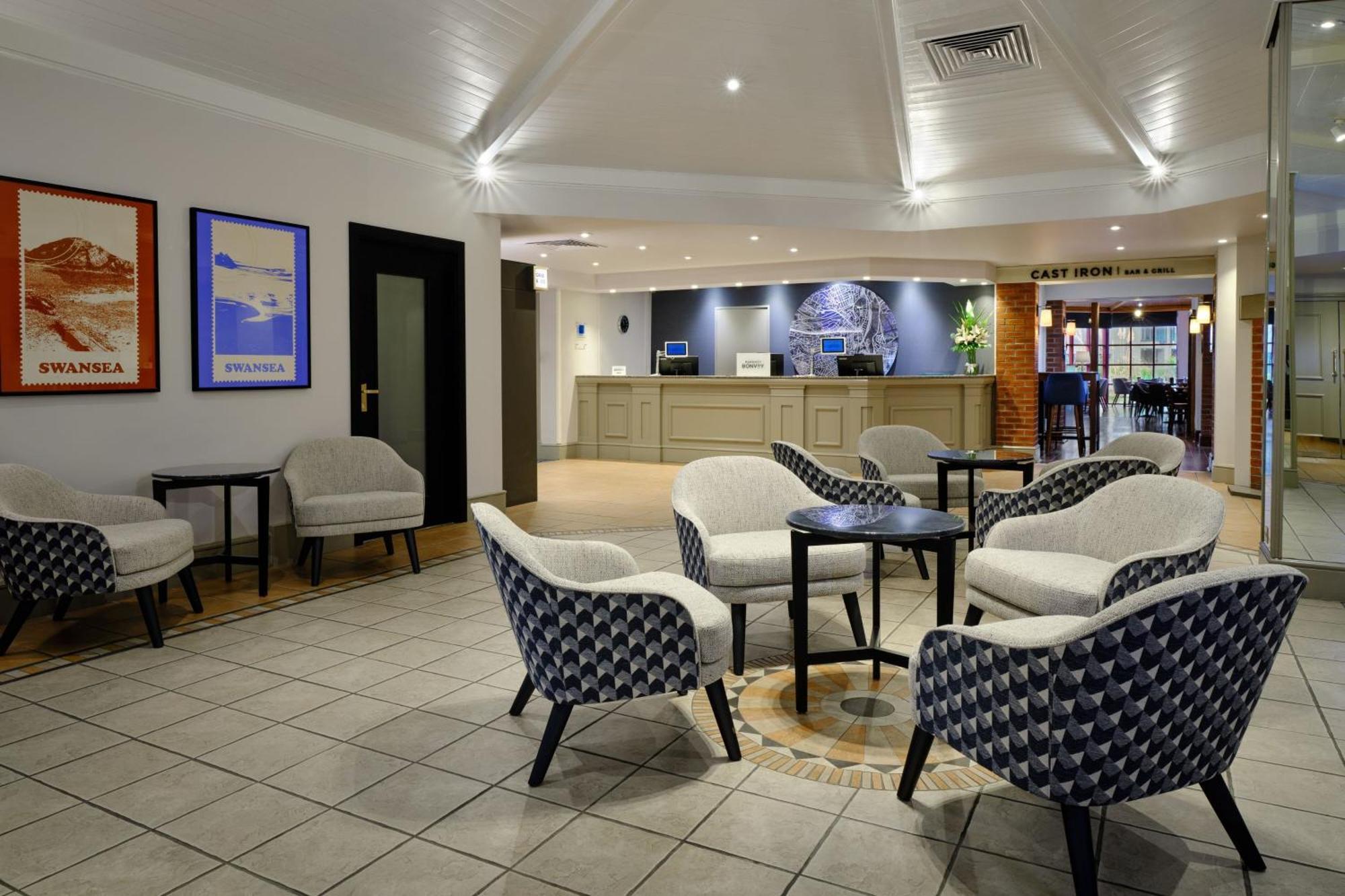 Delta Hotels By Marriott Суонси Экстерьер фото